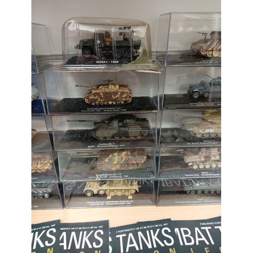 628 - Job lot of compact tanks collection, twenty in total with a Jon lot of magazines. Includes LWS I, Su... 