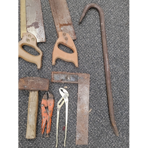 436 - A job lot of vintage hand tools, collection consists of saws, crowbar, chisels, files and more.