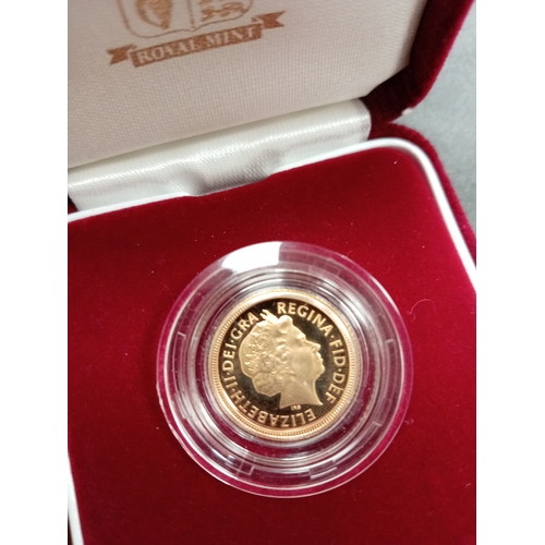 742 - 2001 gold proof half sovereign 22 carat gold weight 3.99 grams in original box and paperwork.