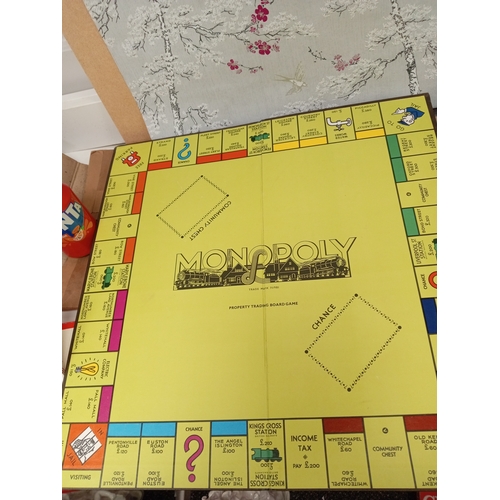 450 - Vintage 1950's Monopoly board game by John Waddington Ltd in original packaging.