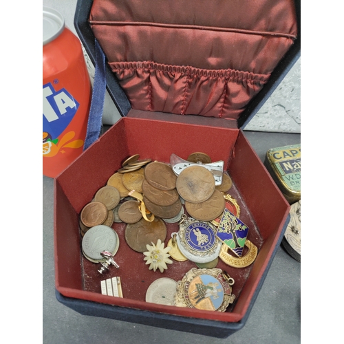 481 - Job lot of vintage items includes jewellery box with coins and odds, tin of pen nibs, religious pend... 