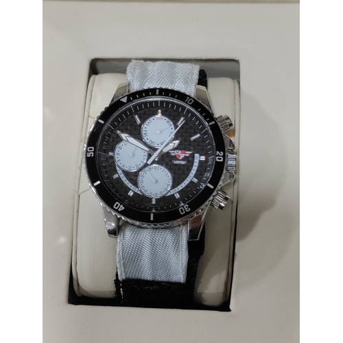 659 - Lewis Hamilton limited edition watch 34/150 made by the Monte Carlo Watch Company. The strap of this... 