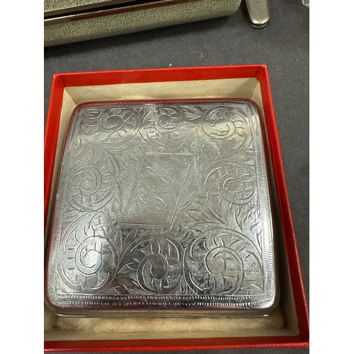 706 - Sterling silver vesta case and a cigarette case. Vesta weighs 26 grams