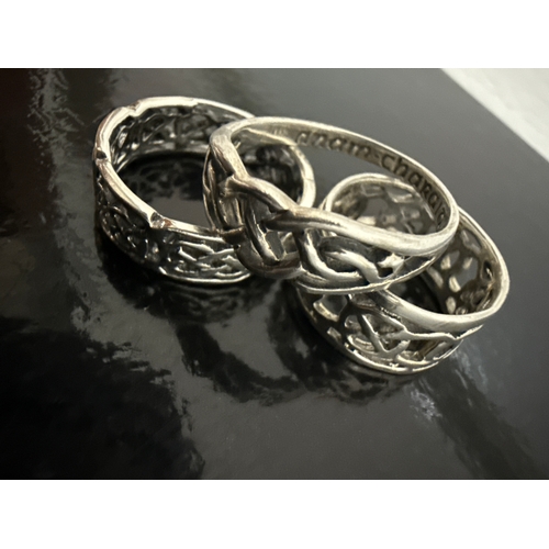 719 - 3 925 silver rings of Celtic style mainly