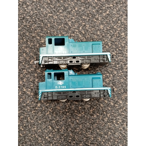 522 - 2 x Lima Blue BR D2785 diesel shunter OO gauge