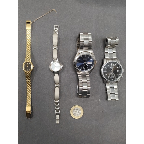 800 - A job lot of four watches. Brands include 2 Seiko, 1 limit and 1 Accurist. Seiko AF