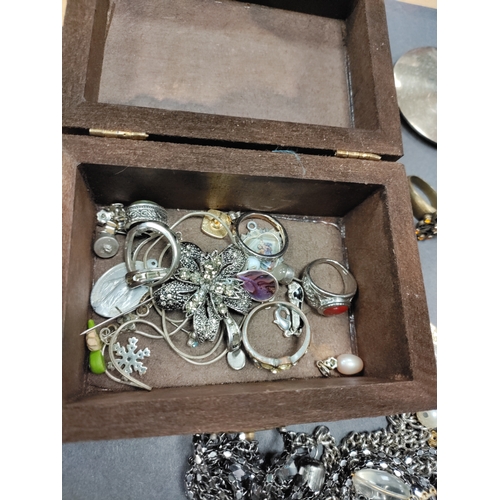 802 - A job lot of white metal jewellery. To include rings, necklaces, pendants, earrings, a small metal d... 