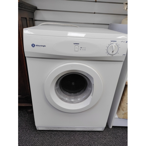 563 - White knight 6kg vented tumble dryer