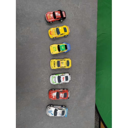 587 - Lot of Hornby micro scalextric cars. Including L7596 and L8109