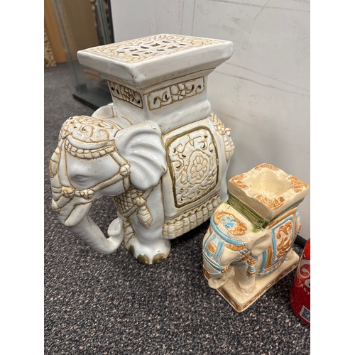 621 - Set of 3 ceramic elephants