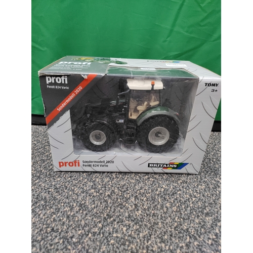 622 - Britains die cast model tractor Fendt 824 vario profi special.