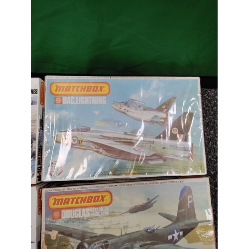 640 - Lot of 4 matchbox military vehicle model kits. Including: 1:76 scale M-19 Tank transporter, 1:76 sca... 