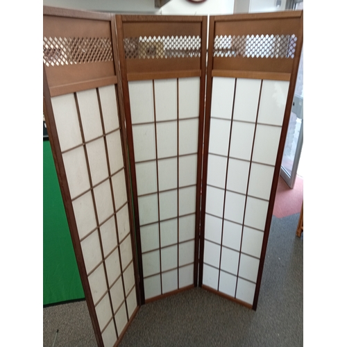 686 - Vintage room partition screen