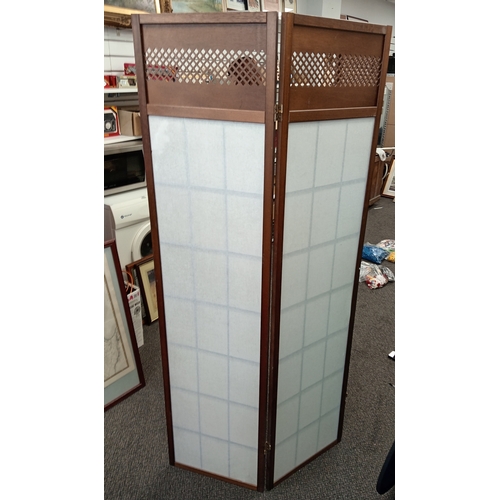 686 - Vintage room partition screen