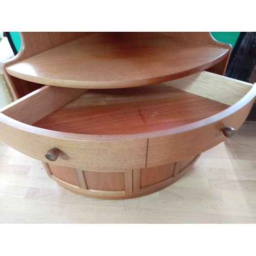 101 - A mid century Modern MCM teak Parker Knoll Nathan Corner display cabinet. Measures H 194cm x D 44cm ... 