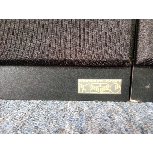 115 - A Trio KR-720 stereo receiver. A mordaunt-short pair of speakers and an air cam alpha 7 CD player.