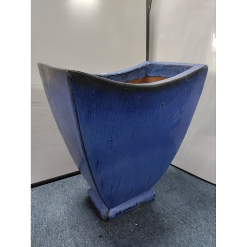 Lot 30        