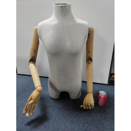 Lot 2         