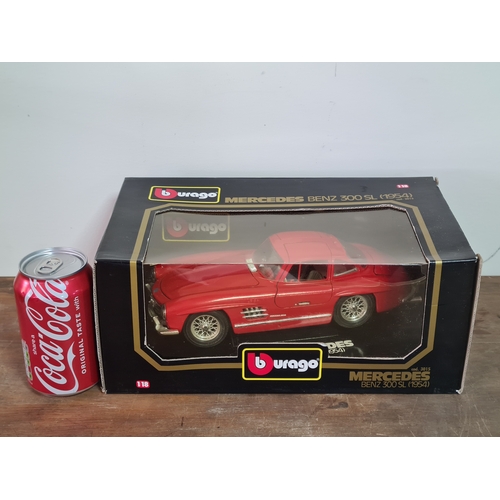 176 - Bburago diecast Model Car Red Mercedes Benz 300 SL 1954, Scale 1/18 with original box. Ref 3015