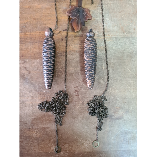 15 - Vintage Wooden Cuckoo Clock. Main body measures H29cm xW18cm xD13cm. From a house clearance and unte... 