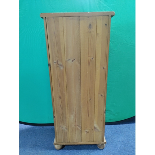 156 - A vintage pine wine rack with space for 24 bottles H 92 cm x W 39 cm x D 26 cm