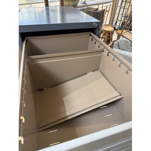 161 - Steel filing cabinet with 4 drawers key included