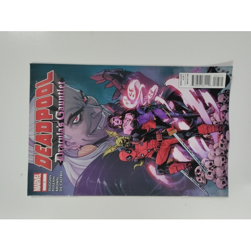 188 - A full set of marvel Deadpool Dracula's gauntlet 1-7 & 3 Deadpool & Mrs. Deadpool