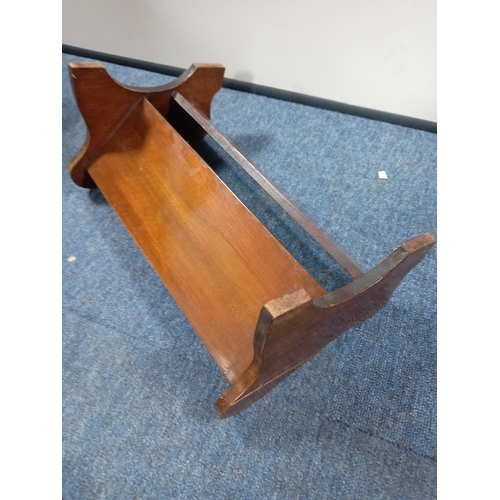 41 - A dark oak bookshelf. H 19 W 38