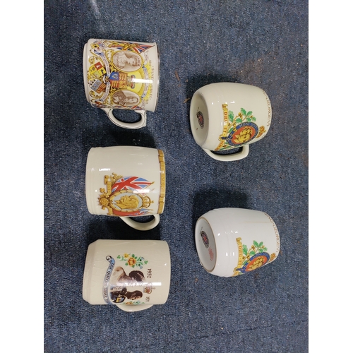 44 - A collection of royal memorabilia mugs. To include Queen Elizabeth II silver jubilee & coronation, P... 