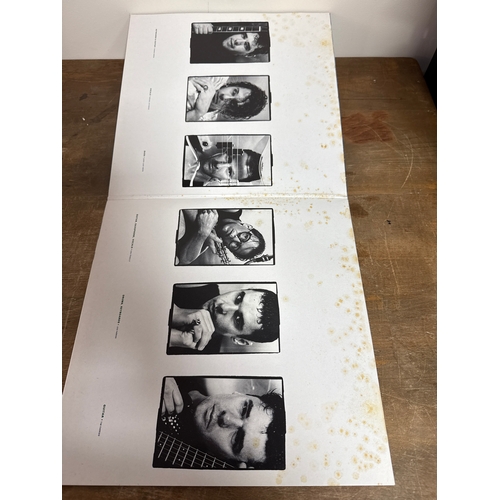 563 - Inxs x - All vinyl records albums in this sale are very good or better unless stated otherwise - Cov... 
