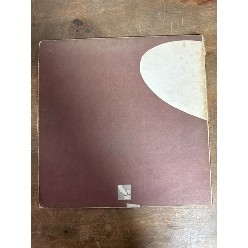 569 - Led zeppelin 2 - All vinyl records albums in this sale are very good or better unless stated otherwi... 