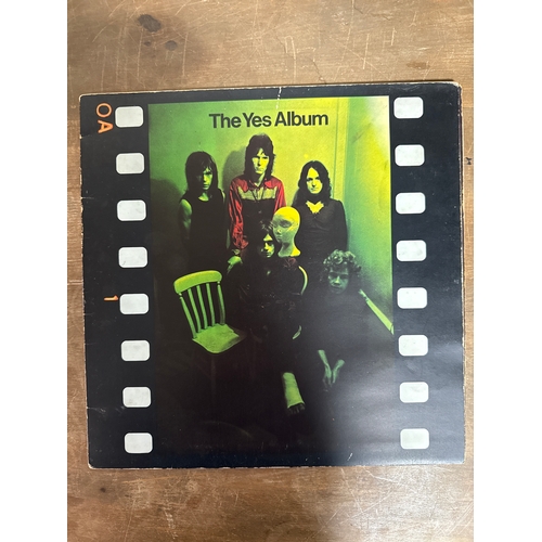 571 - The yes album - All vinyl records albums in this sale are very good or better unless stated otherwis... 