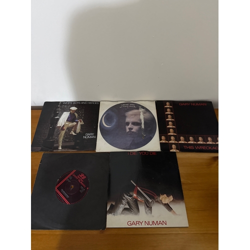Lot 636       