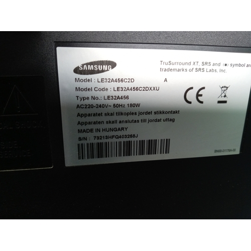 72 - A 32 inch Samsung TV, no remote included.