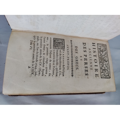 83 - A collection of 18th century leather bound books. To include; La vie De Marianne ou Les avantures De... 