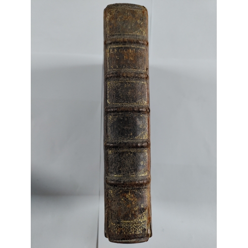 86 - An antique 16th century book titled L'Ecclesiaste De Salomon Tradvit en Francois. Dated 1676.
