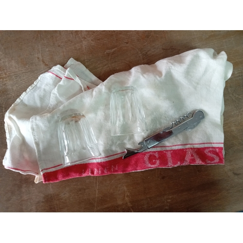 244 - A vintage picnic wine hamper