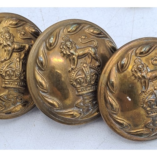 249 - A trio of WW1 medals to include 1915 star, war and victory medals. Harry Evans, 2511, 1/5th Gloucest... 