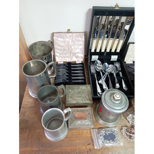 5 - Vintage & Antique Brass & Silver Plated Cutlery, Tankards, Trinket Boxes ETC

Cutlery with original ... 