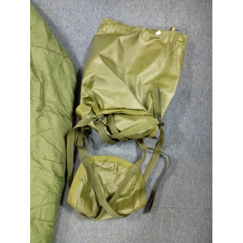 51 - A Royal marines / british army sleeping bag. Excellent condition.