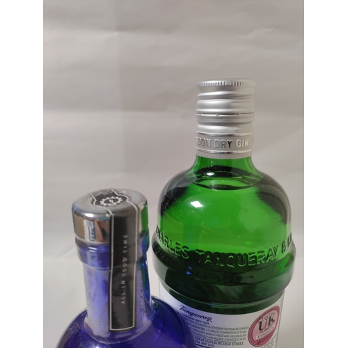 251 - Two bottles of Gin, to Include; one bottle of 6 o'clock London Dry Gin, and one bottle of Tanqueray ... 