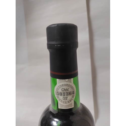 254 - A 37.5 cl Bottle of Cockburn's Special Reserve Port (Portugal) 501364