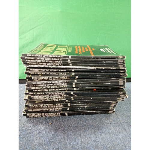 206 - Vintage The History Of World War II Fortnightly Volumes Magazines Bundle