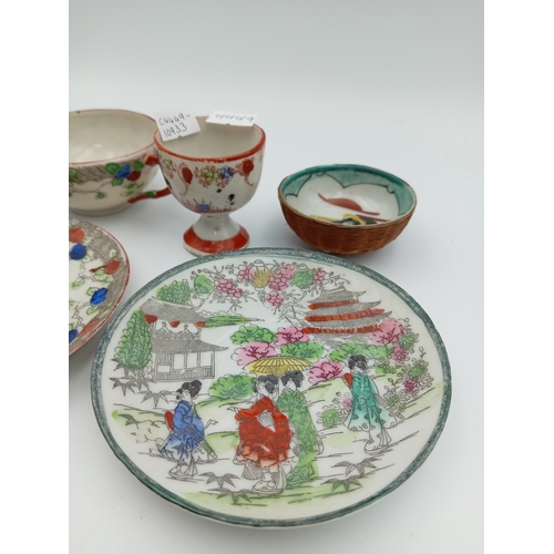 30 - Vintage Delicate Hand Painted oriental Decorative Porcelain Cups & Saucers