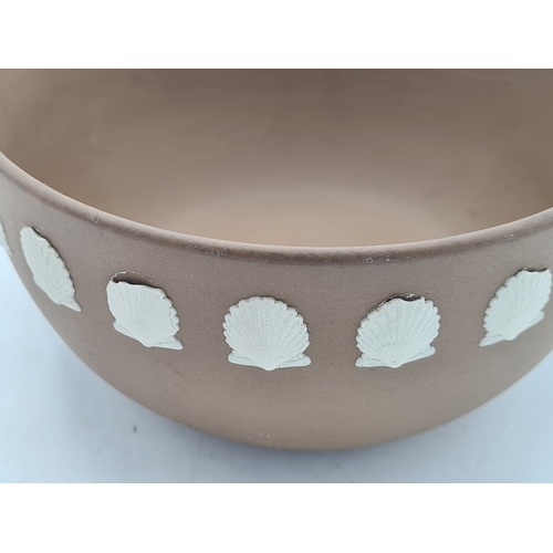 249 - A job lot of 7 Wedgwood Jasperware odds to include; 2 blue trinket pot bases; 1 blue trinket pot lid... 