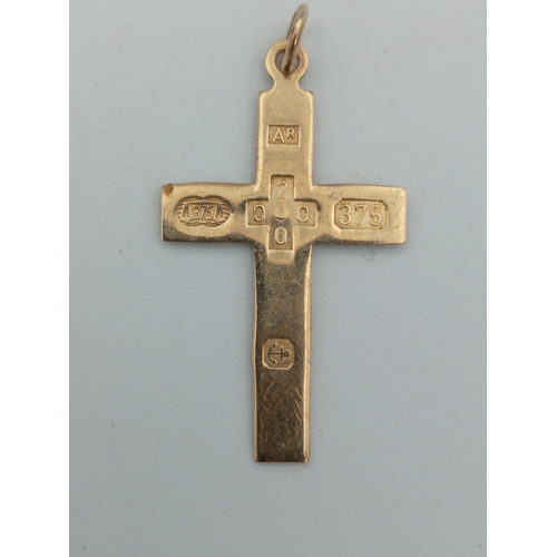 356 - A hallmarked 375 9ct Gold Cross hallmarked Birmingham
