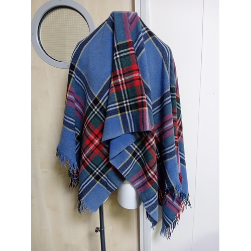218 - A large vintage Scottish all wool Swando woollen blanket shawl a few tassels missing around the edge... 