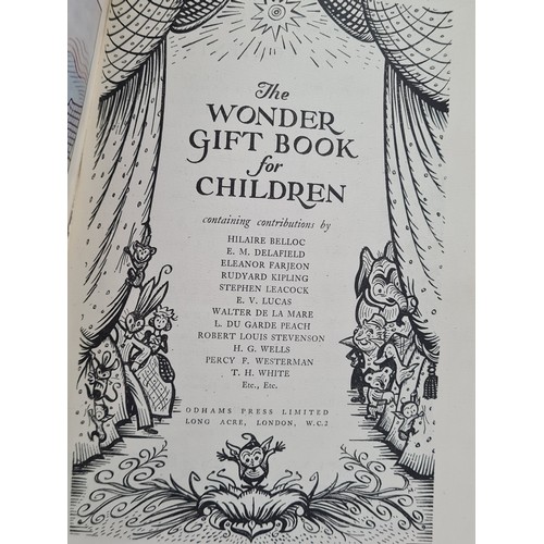 38 - A collection of 12 vintage hard back books to include: 25 years of His Majesty King George V; Histor... 