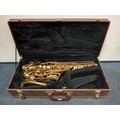 A Arbiter Pro Sound WW-510 86123083 alto Saxophone with original hard case