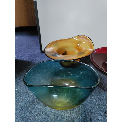 273 - A collection of 7 pieces of coloured glass. To include Murano.